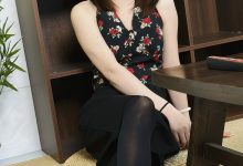 丝韵摄影 NO.3461 小意 法式温柔风 法式碎花吊带连衣裙-美图岛