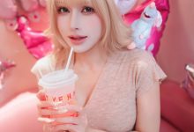 鹿八岁baby – NO.139 小鹿の粉色私宴-美图岛